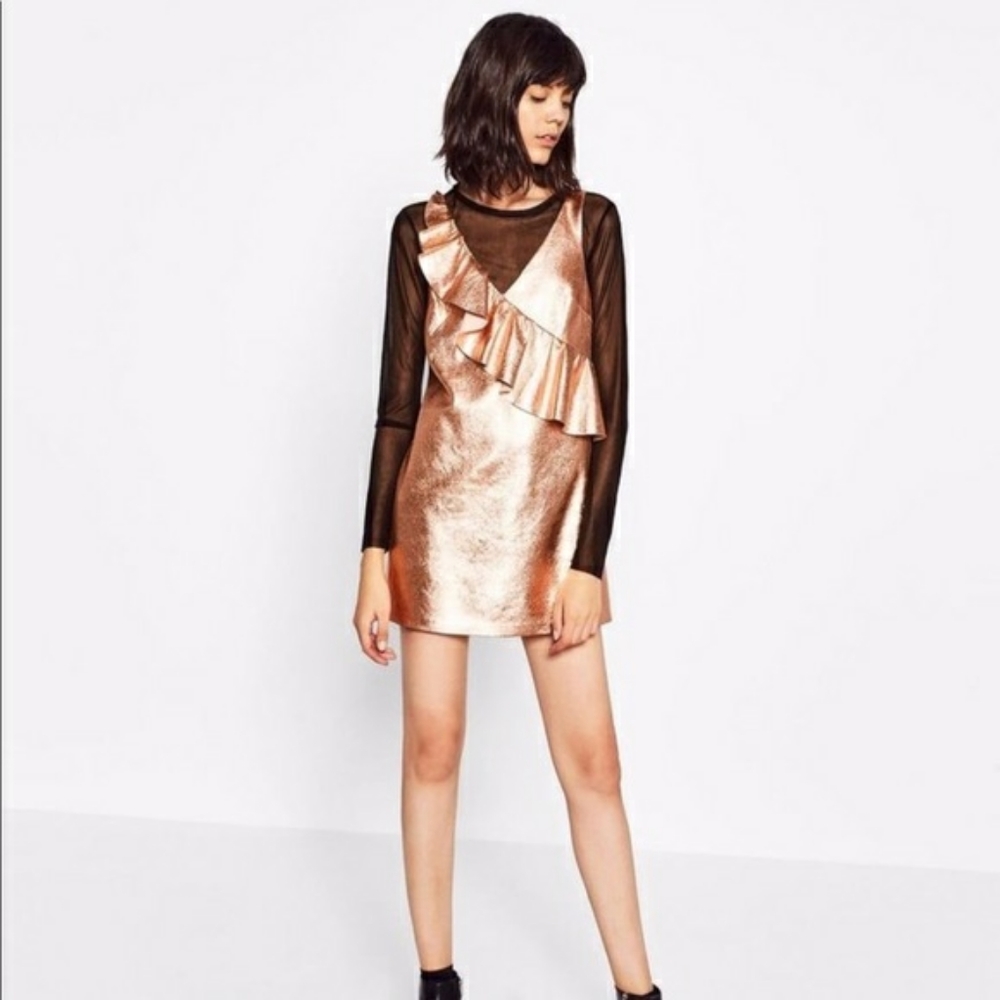 2 FOR 15$! Rose gold Zara dress size Medium